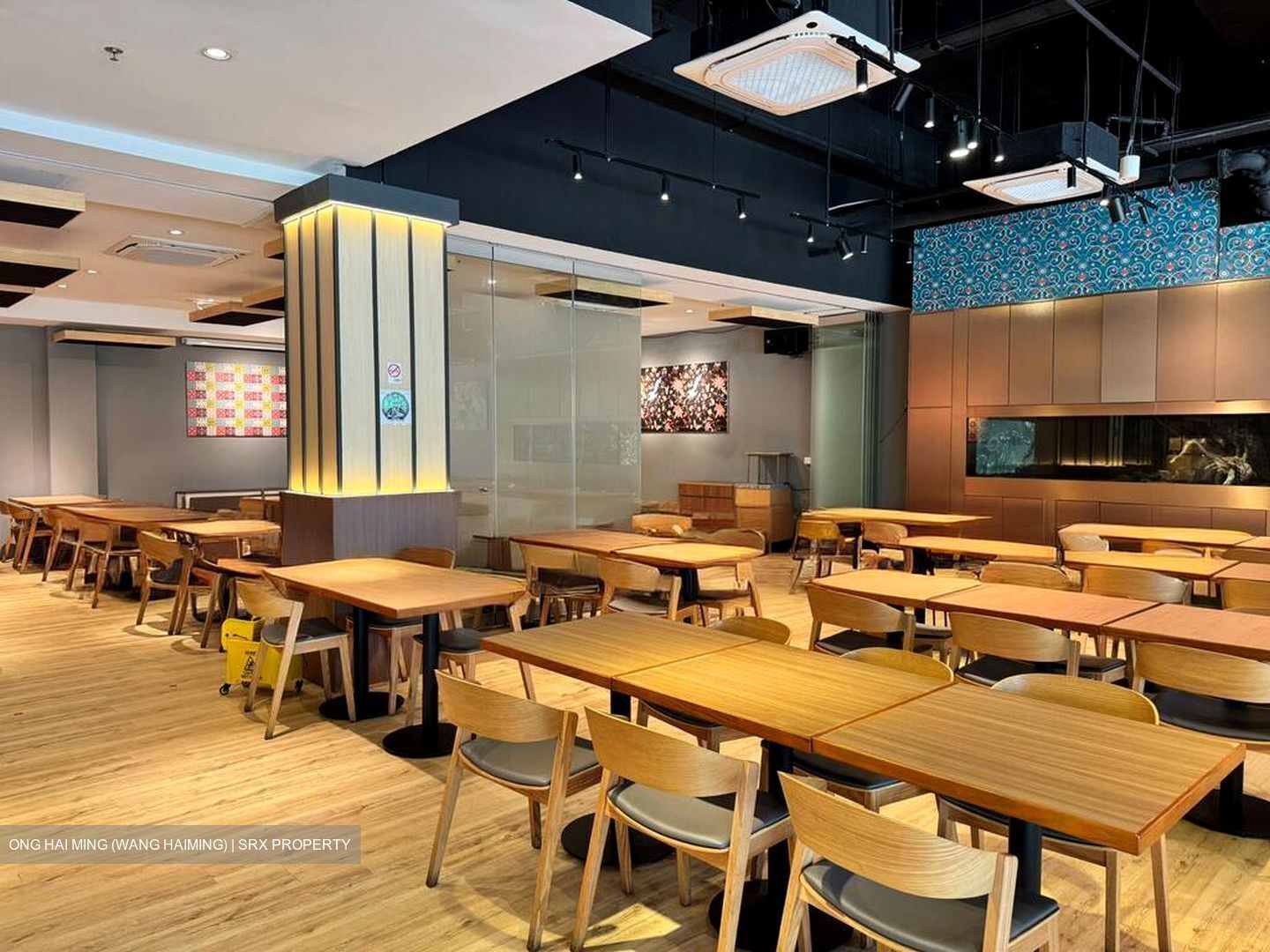 Westway (D5), Retail #518888961